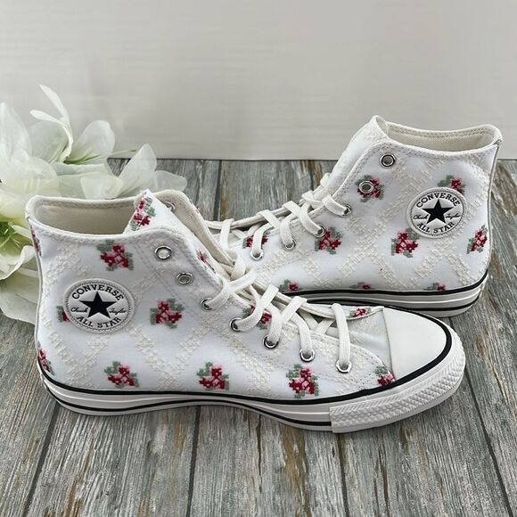 Chuck Taylor All Star Rose Cross Stitch Sneakers Shoes Size 8 - Picture 6 of 11